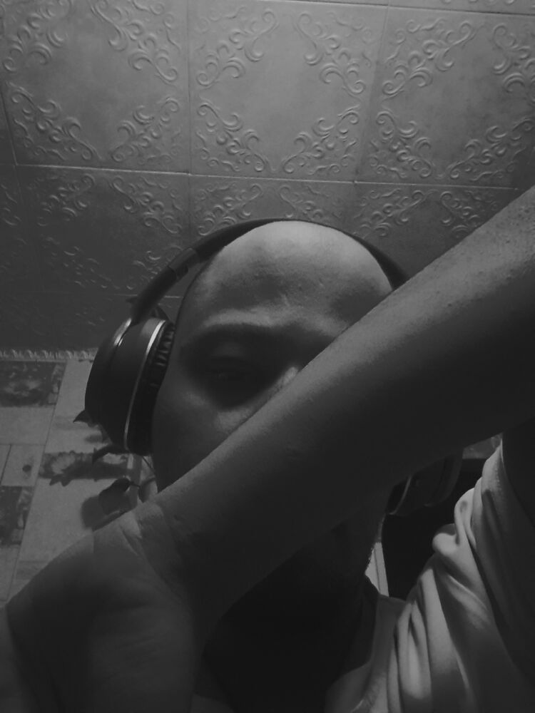  43456715  Vladislav, 28 ,    -