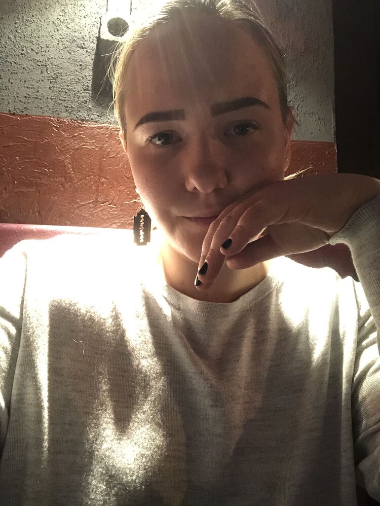  32791425  , 22 ,    