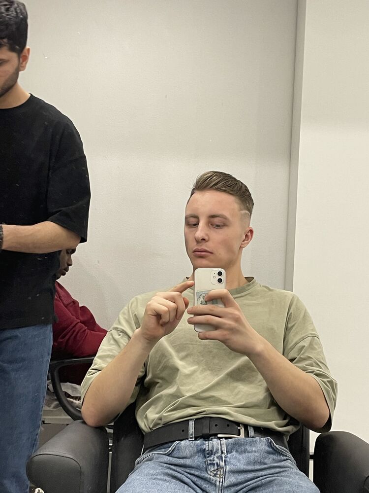  31966535  , 26 ,    -