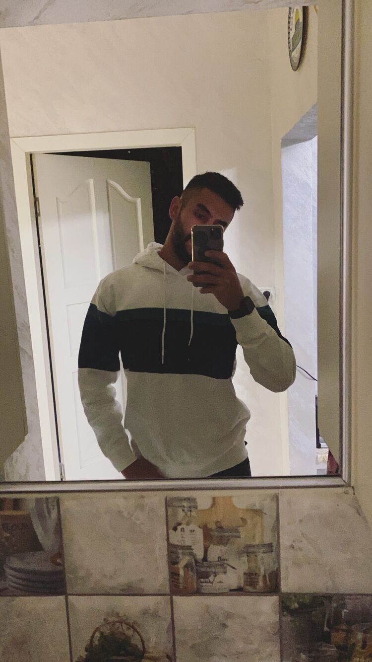 King George,   Abed, 32 ,   ,   