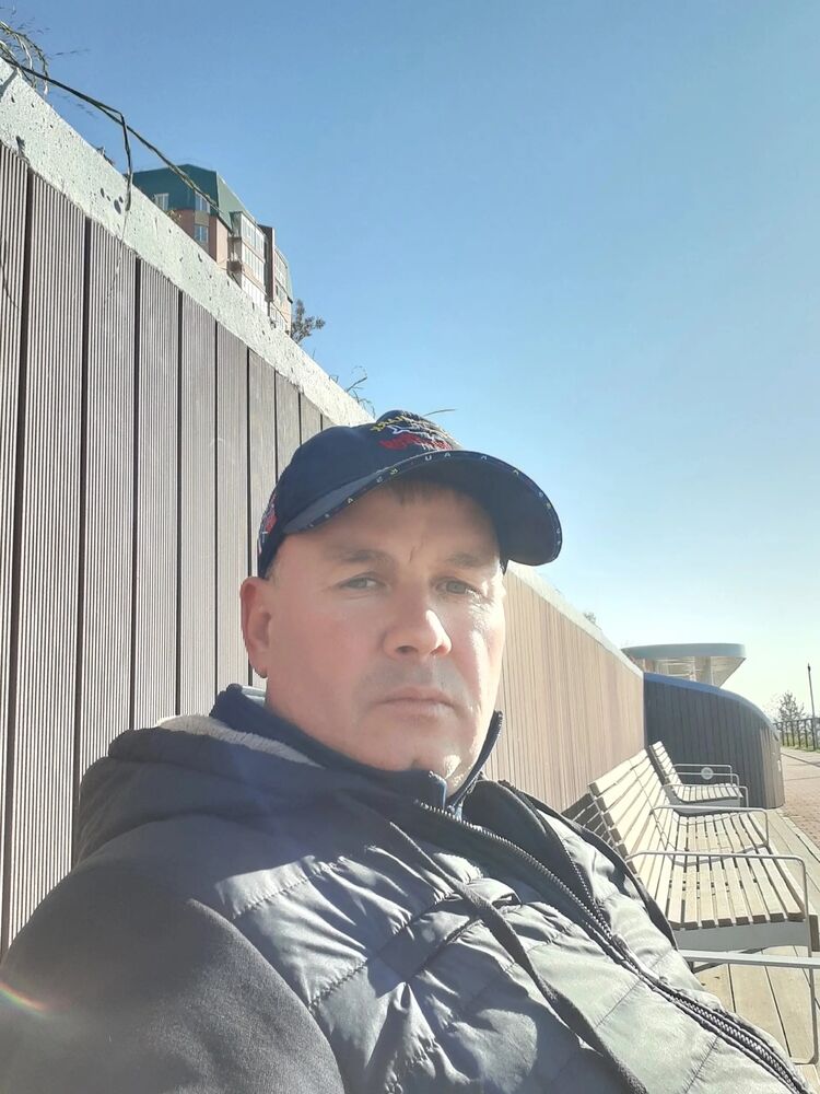  51939025  , 49 ,    