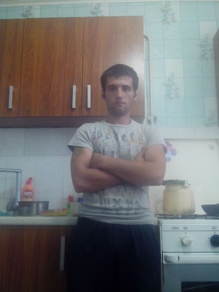  7840495  , 37 ,    