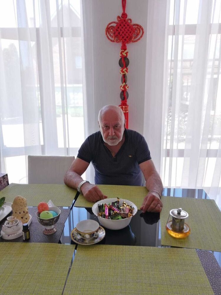  49885045  , 57 ,    --