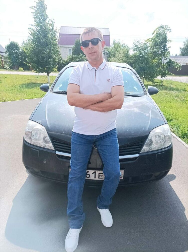  54398995  Arthur james, 55 ,    -