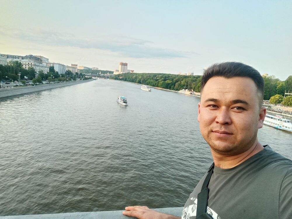  52582155  Kadir, 32 ,    