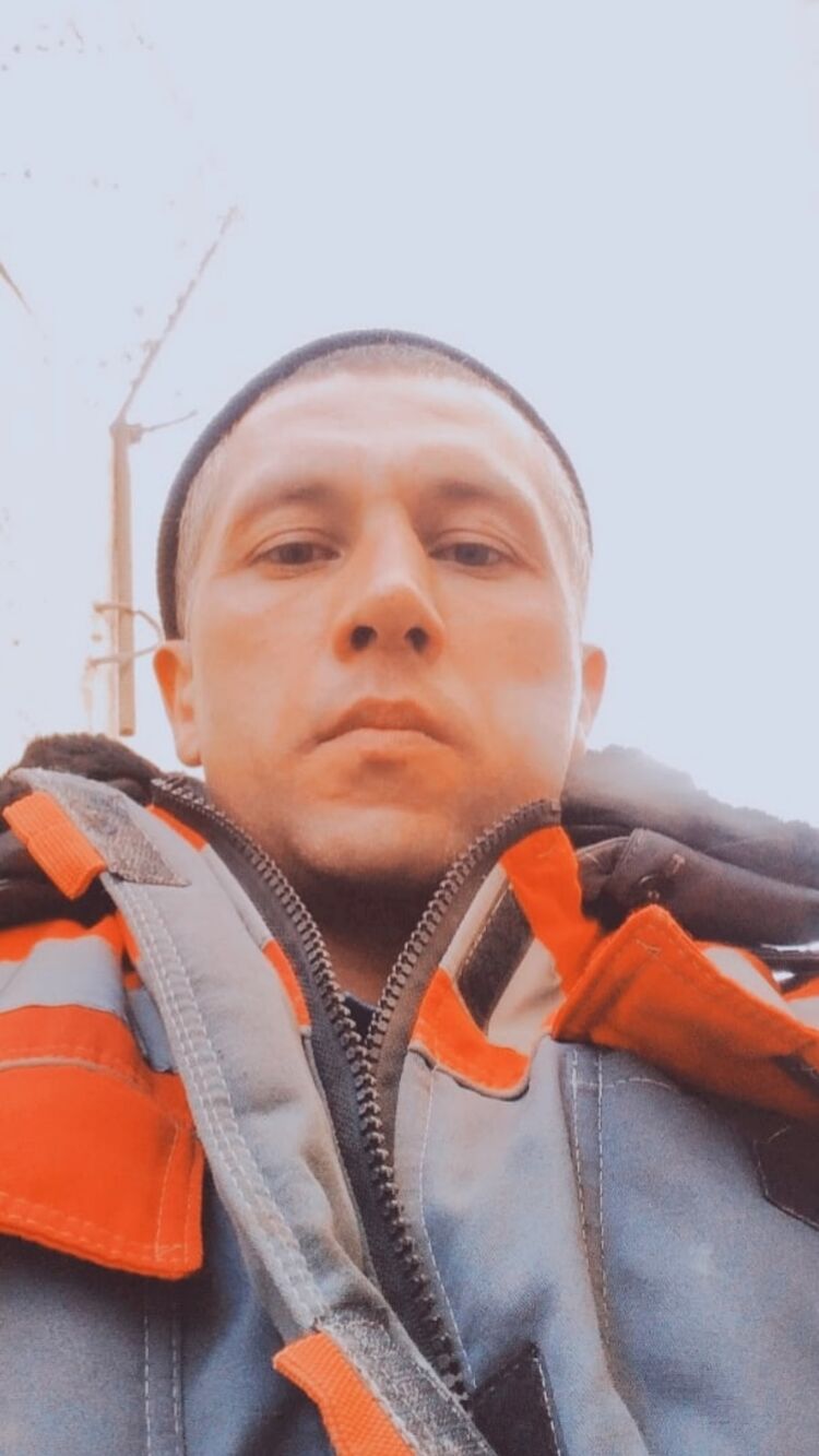  31955345  , 42 ,    