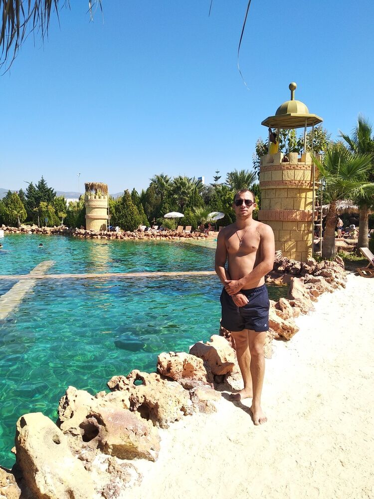  ,   Evgeniy, 30 ,  