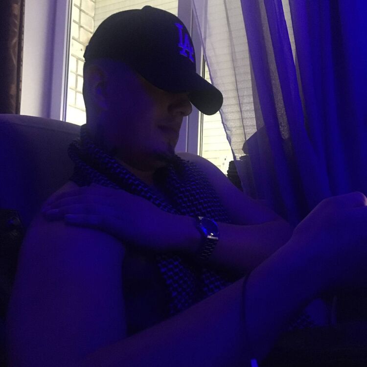  31759285  Salvezzza, 26 ,    