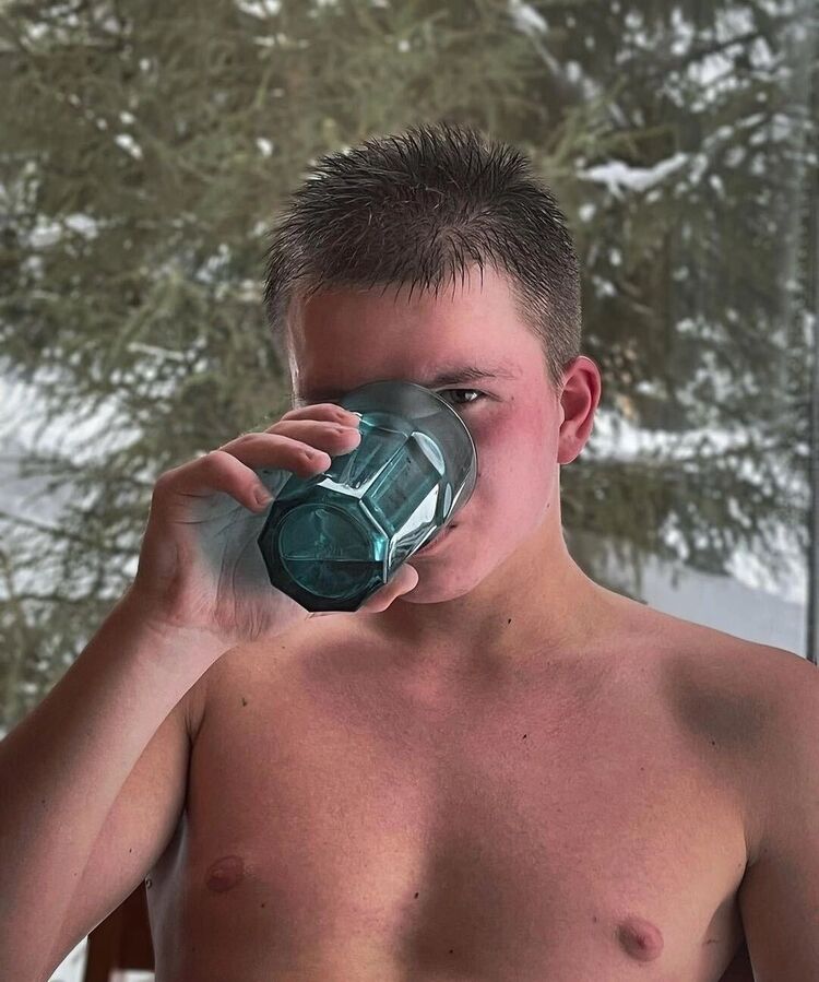  ,   , 27 ,   ,   