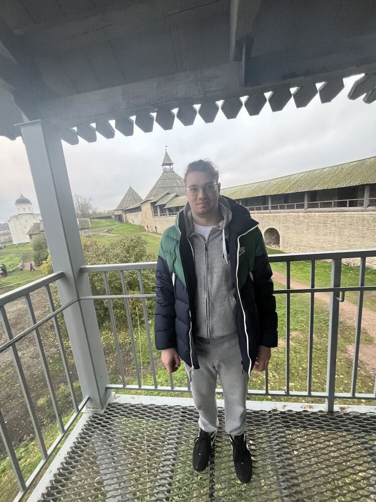  54545295  Ivan, 23 ,    -