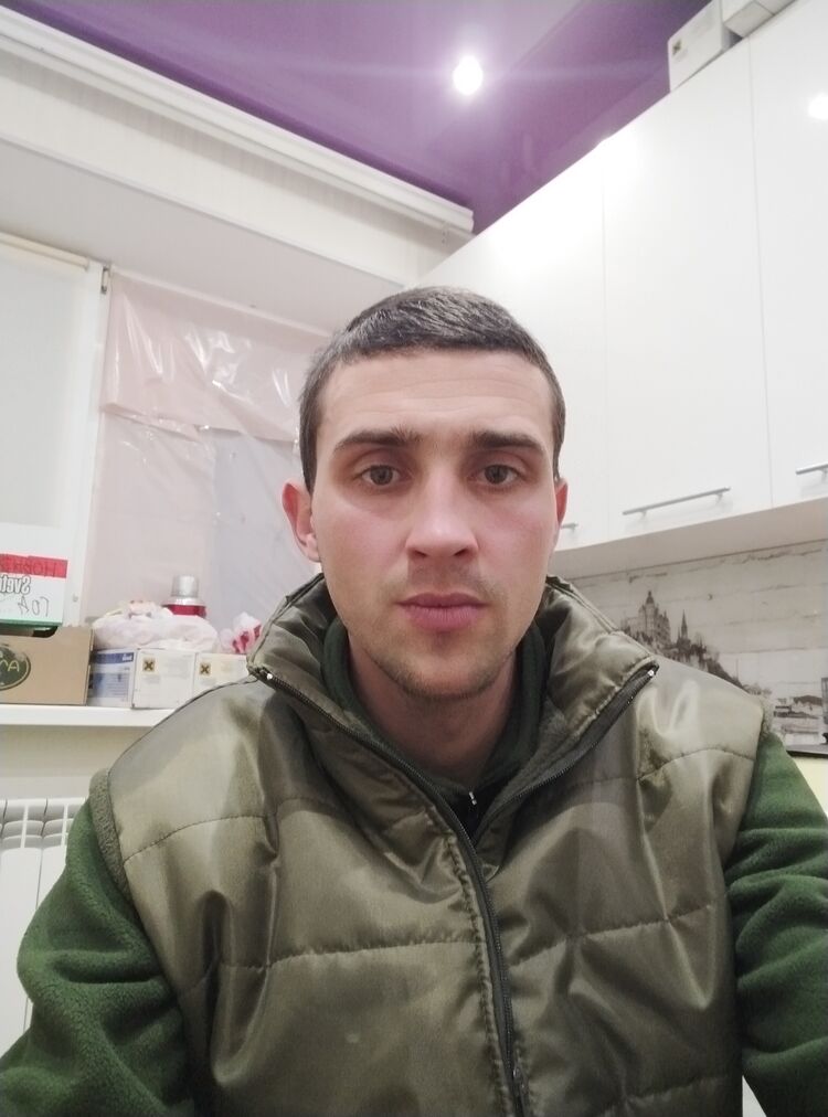  31727775  , 30 ,    