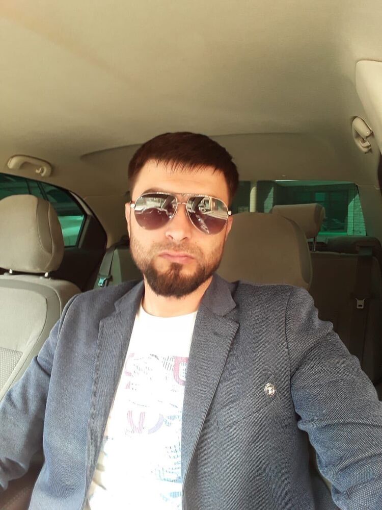  44768575  Ruslan, 35 ,    