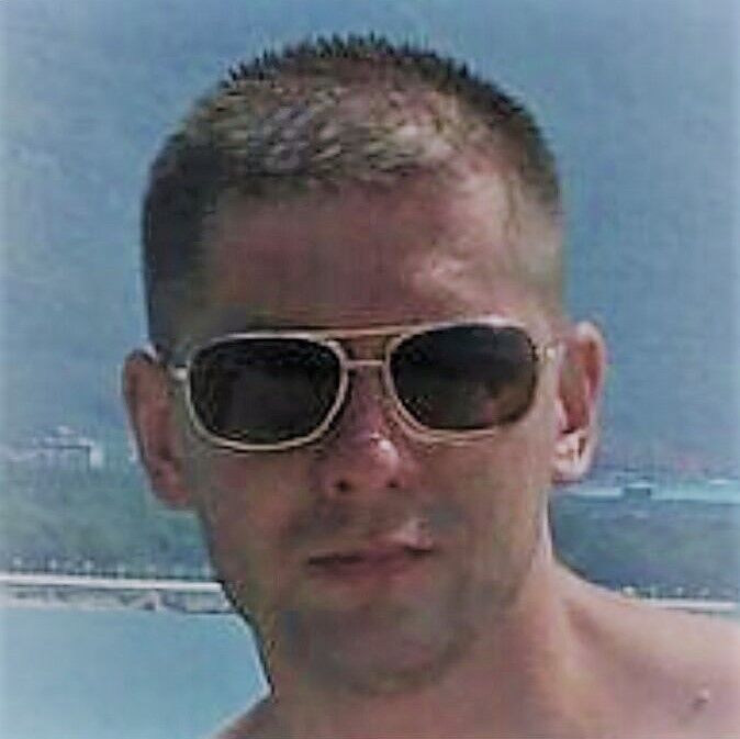 ���� 11695885 ������� ����, 44 ����, ���� ���������� � ����