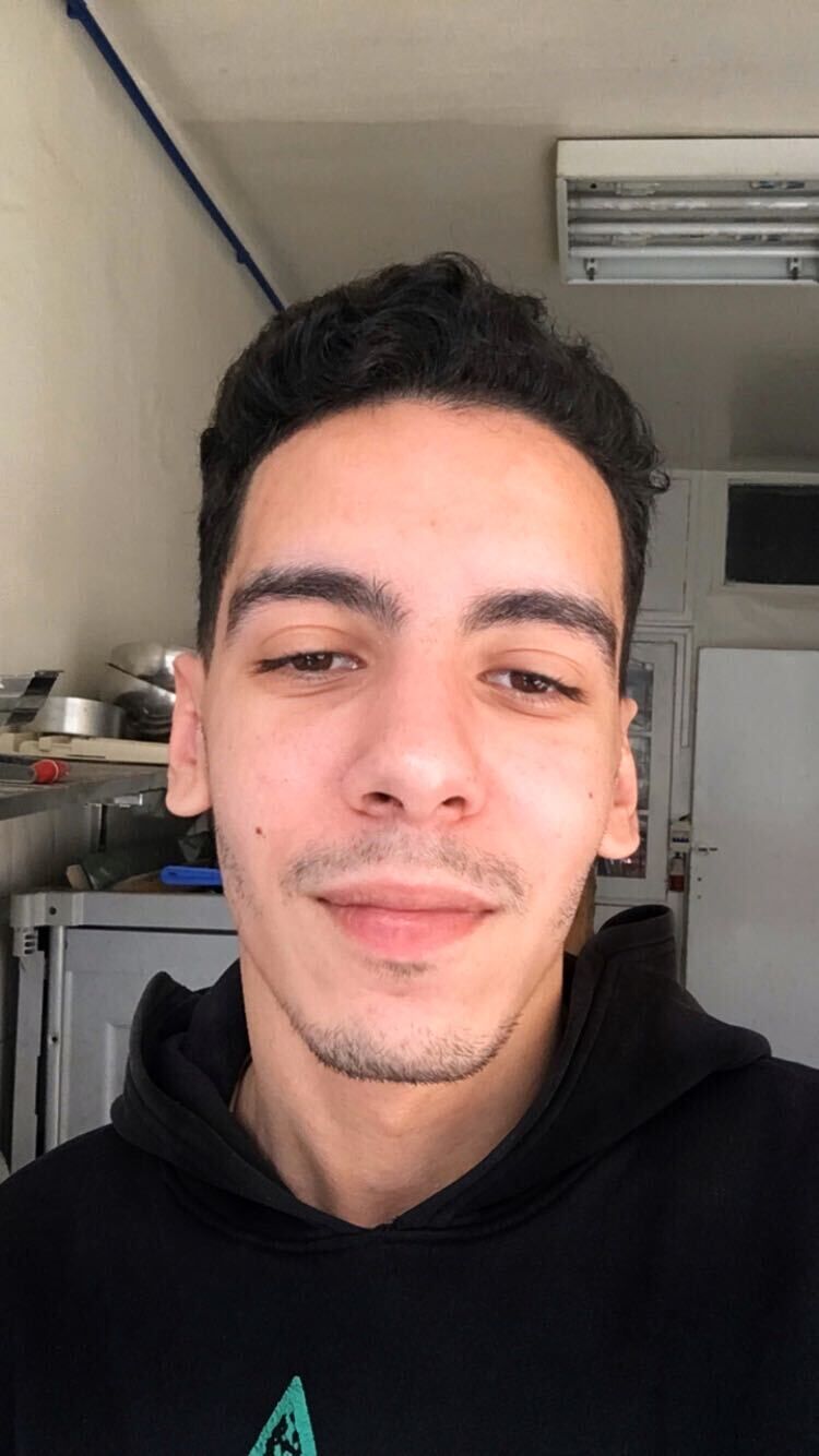  ,   Youssef, 26 ,   ,   , c 