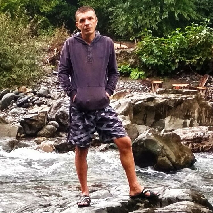 ���� 24385945 ������� ���, 44 ����, ���� ���������� � ����