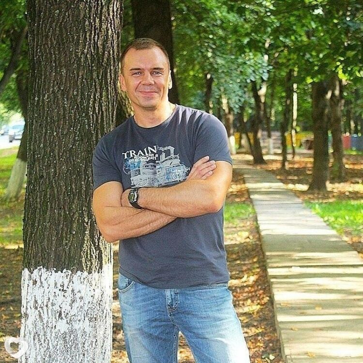  48216785  , 52 ,    