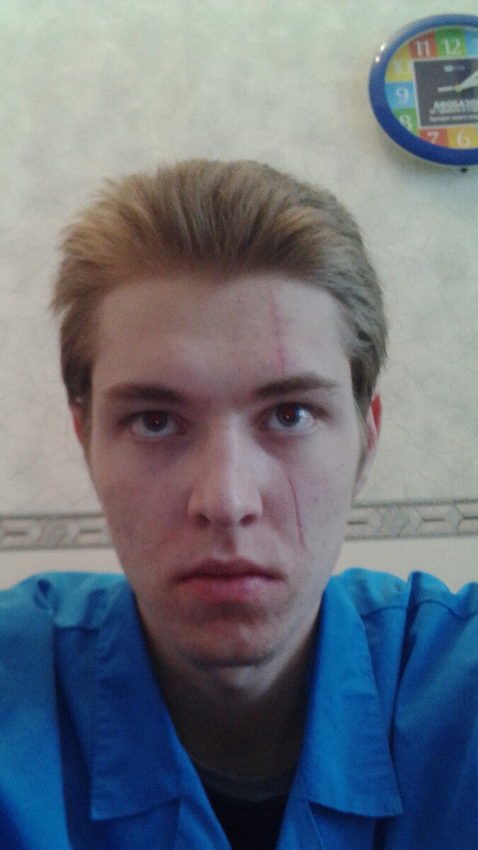  10422345  Maximilian, 30 ,    