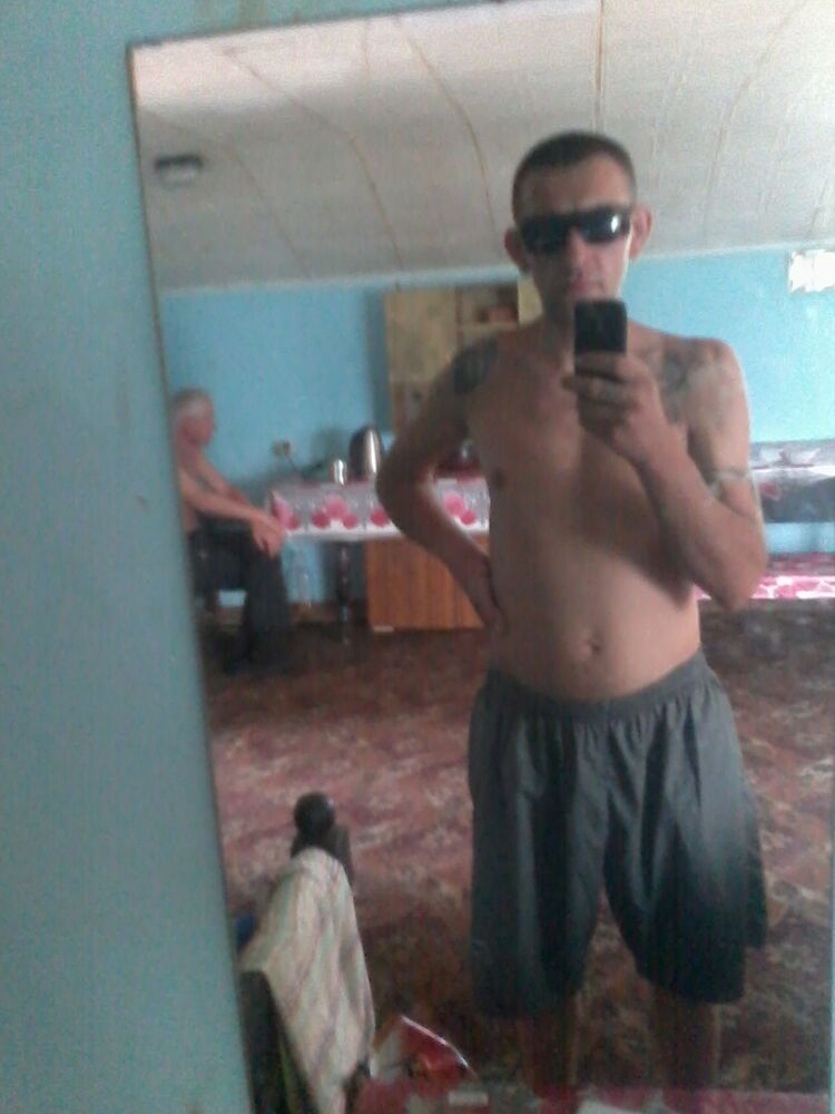  ,   Pavel, 44 ,   