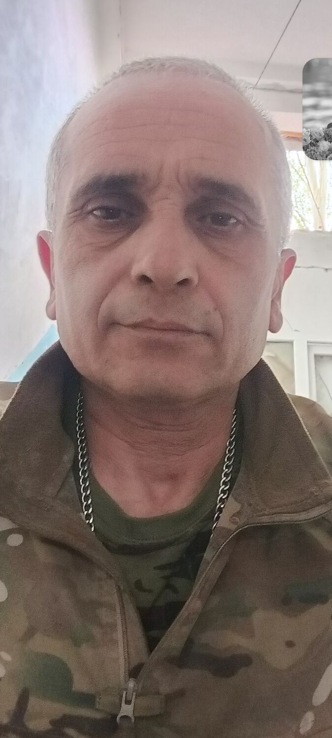  53642045  , 51 ,    --