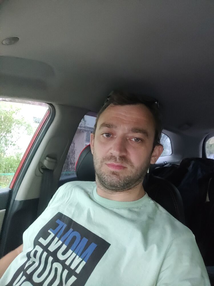  44977085  , 37 ,    