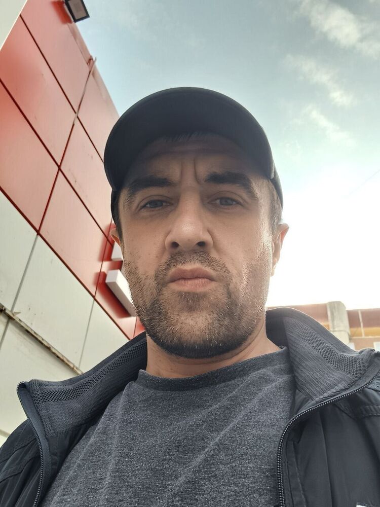  52869585  , 42 ,    