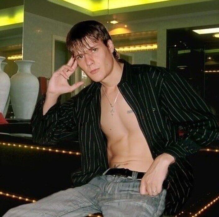 ���� 23723075 ������� ��������, 42 ����, ���� ���������� � �����-����������