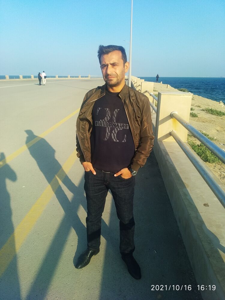  47998345  Anar, 43 ,    
