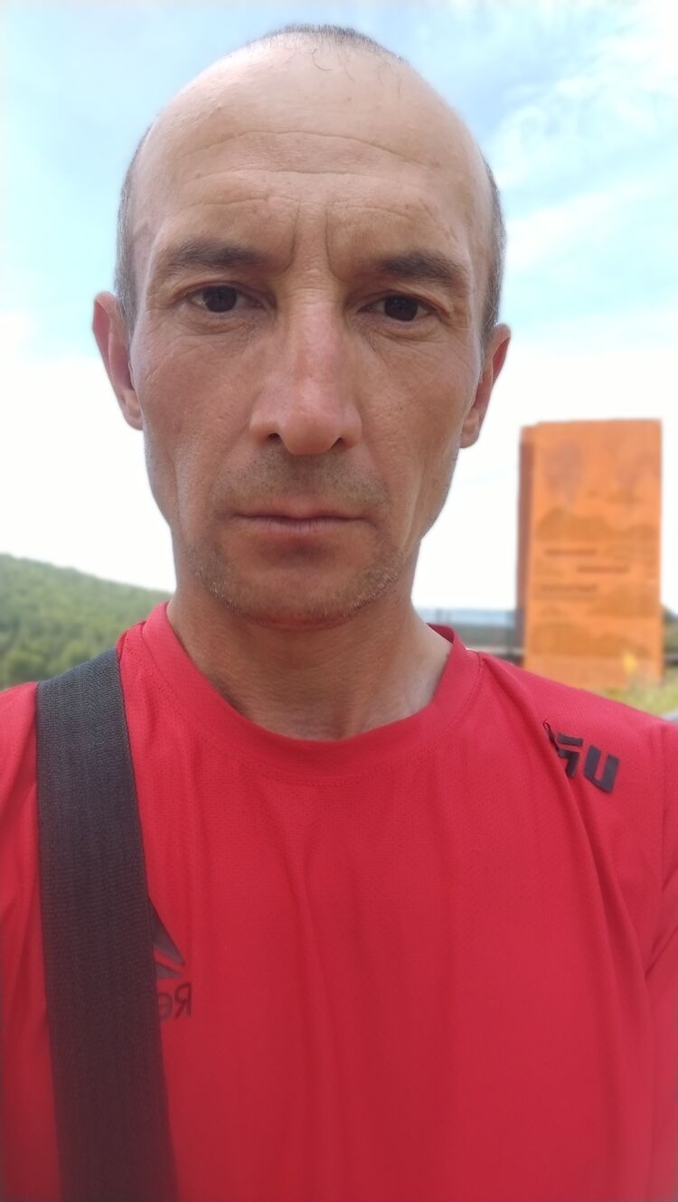  52716085  , 37 ,    
