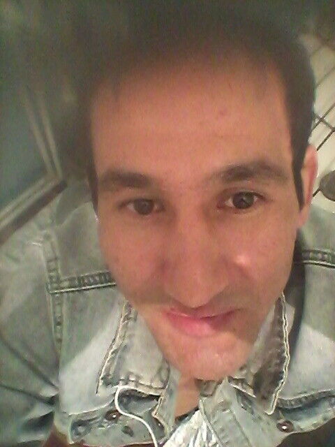  22036915  Ruslan, 38 ,    