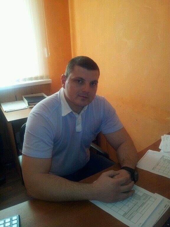  ,   Denis, 41 ,   ,   , c 