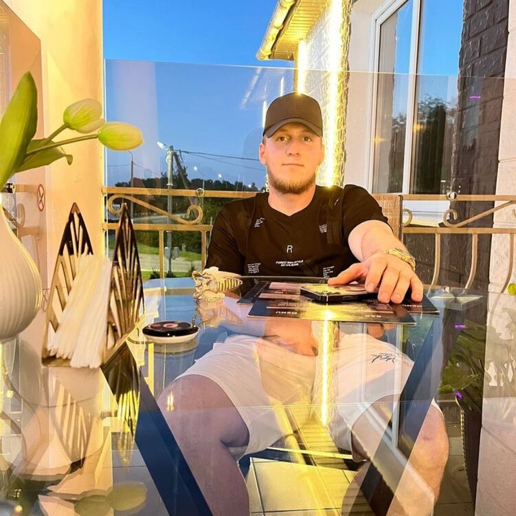 ���� 54916305 ����� �������, 24 ����, ���� ���������� � ������