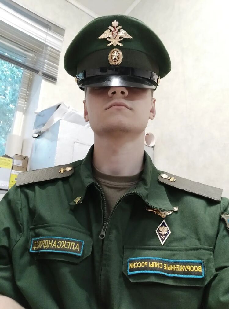  44056455  , 22 ,    