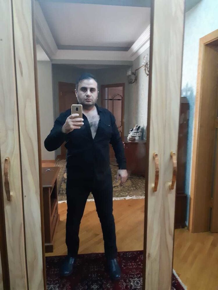  ,   Emil, 41 ,   ,   , c 