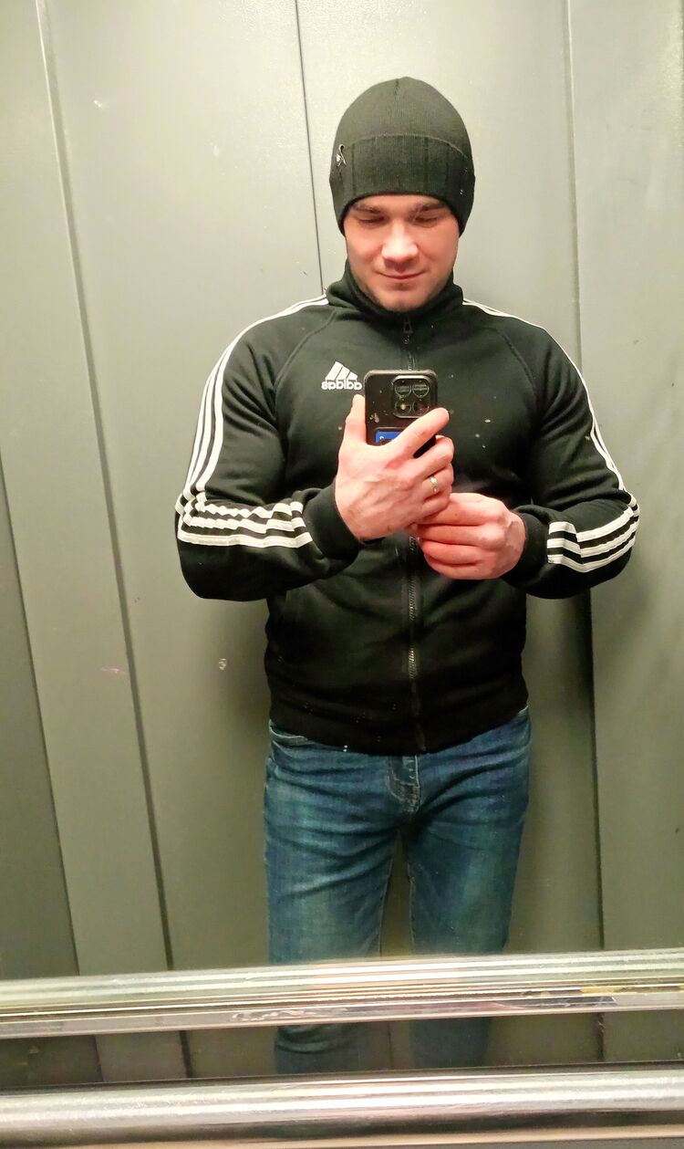  49975975  , 28 ,    