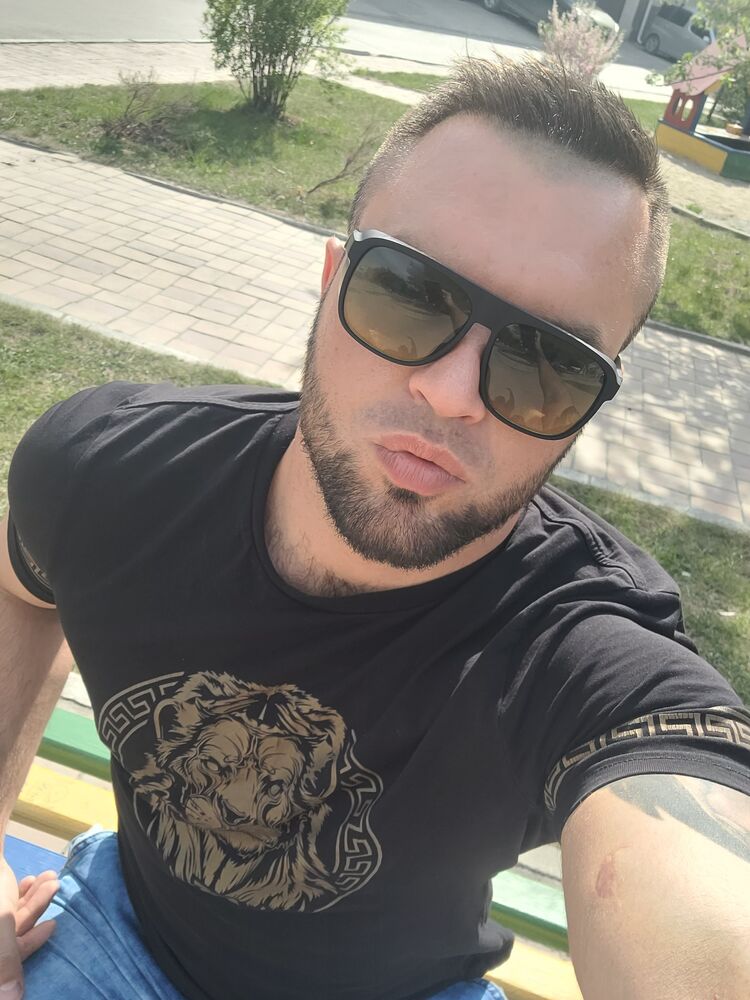  28364015  , 33 ,    