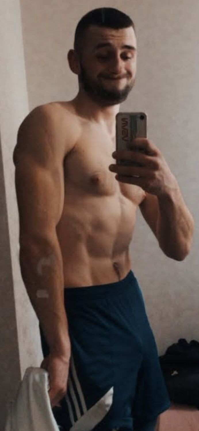  ,   Igor, 26 ,   ,   
