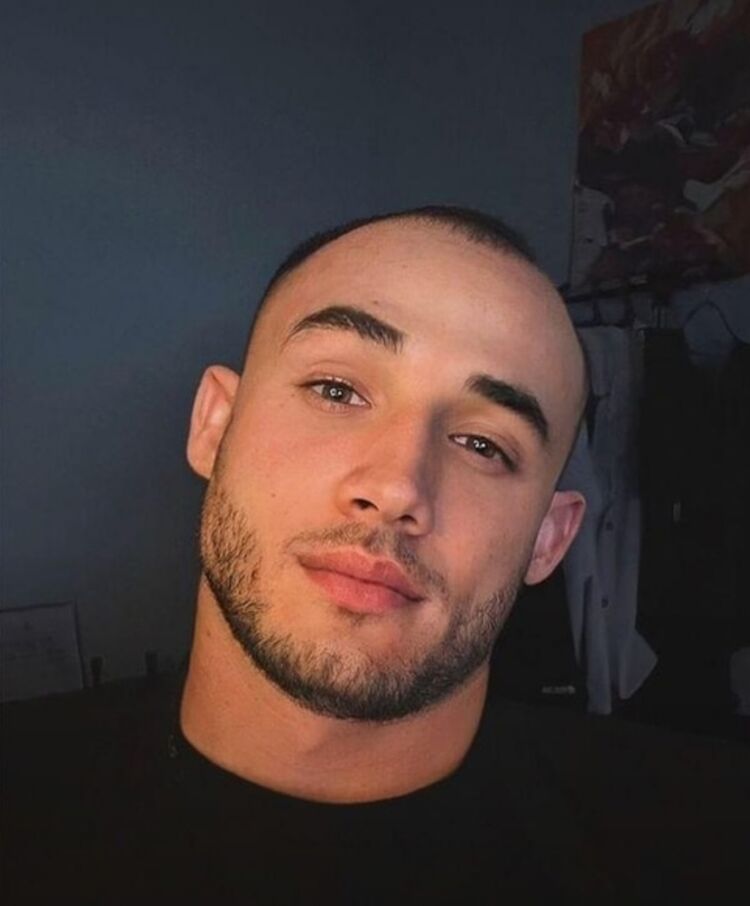  46386805  , 32 ,    