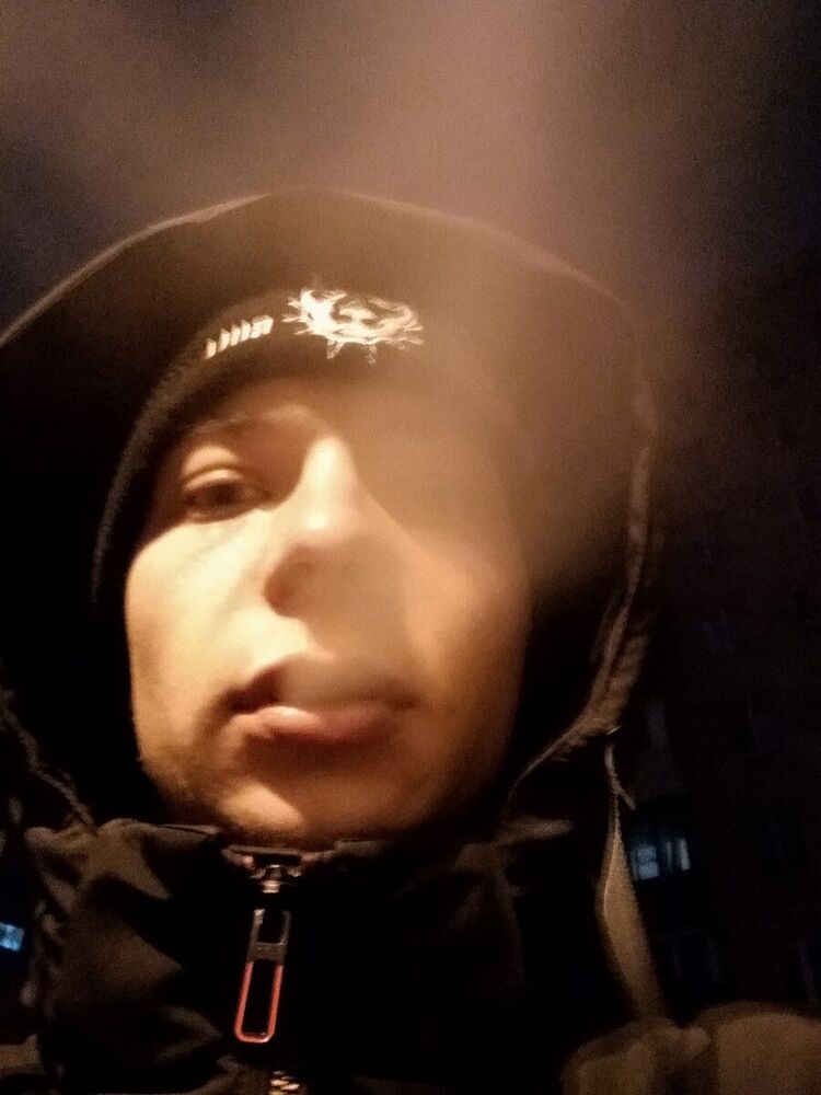  21985285  , 25 ,    
