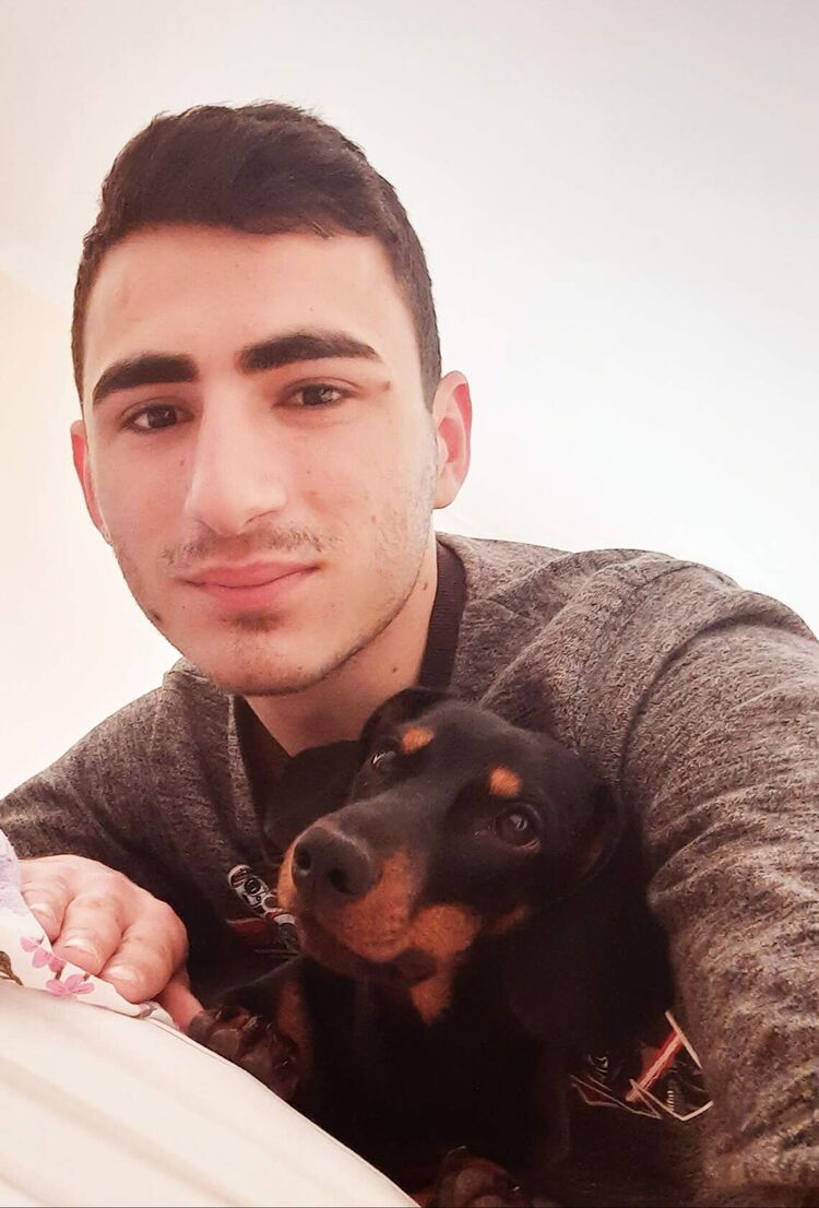  ,   KAREN, 25 ,     , c 