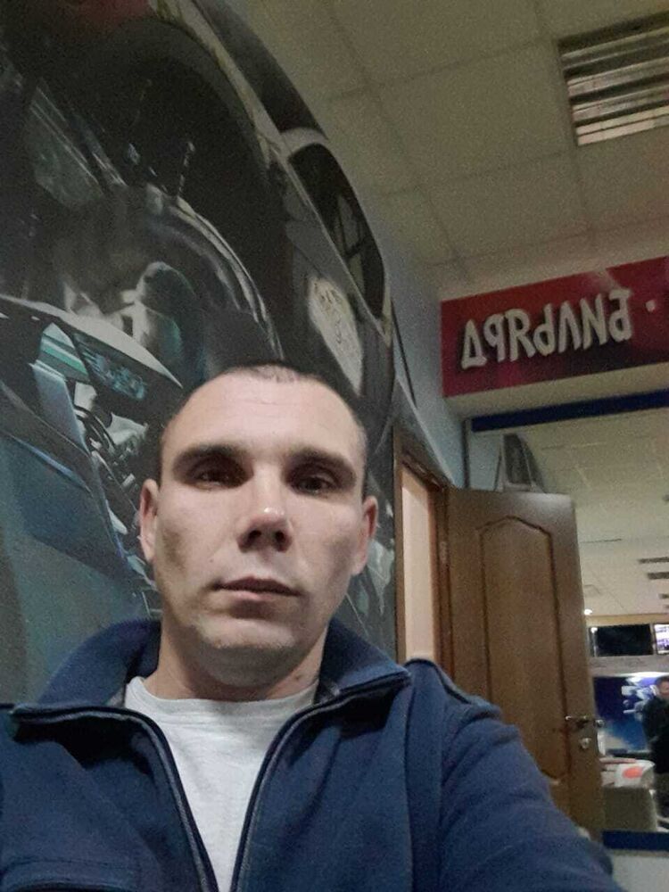  43136175  , 39 ,    