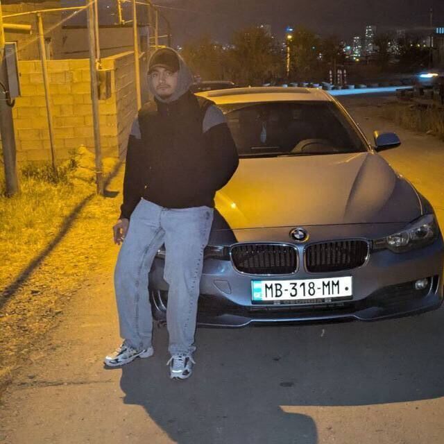  ,   Rinat, 22 ,   ,   , c , 