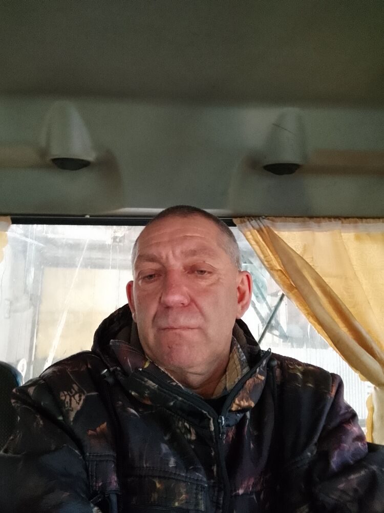  46691635  , 51 ,    