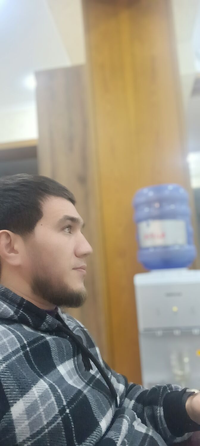  32244715  Shovkat, 37 ,    