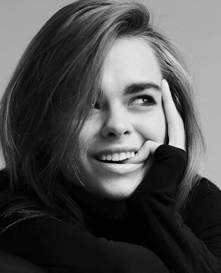 ,   Milana, 25 ,   ,   , c 