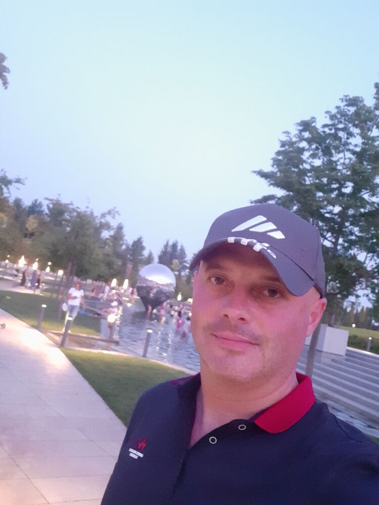  23848505  , 44 ,    