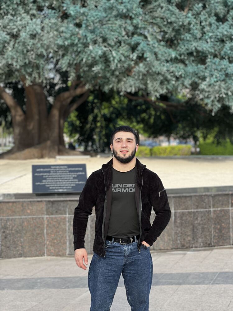  ,   Abdul, 28 ,   ,   