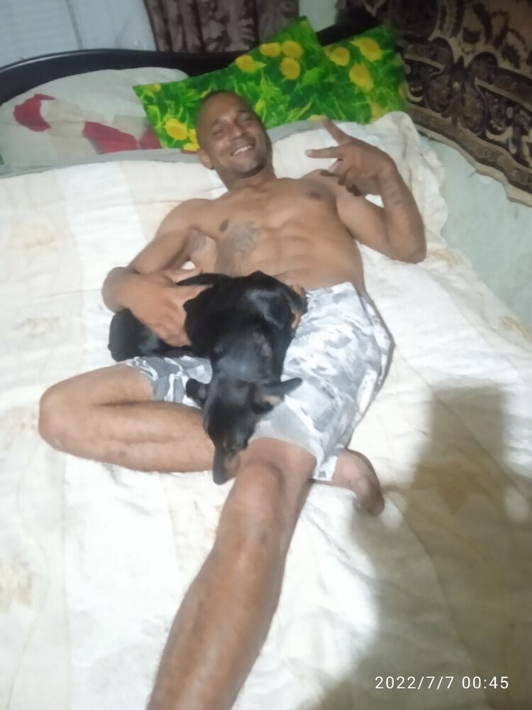  32618155  Man, 35 ,    