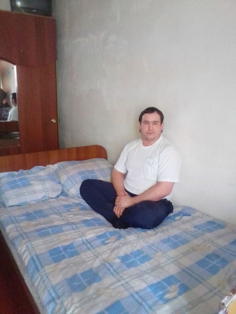  49633955  , 32 ,    