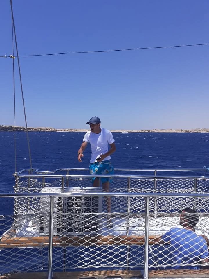  54163895  Tigran, 33 ,    --