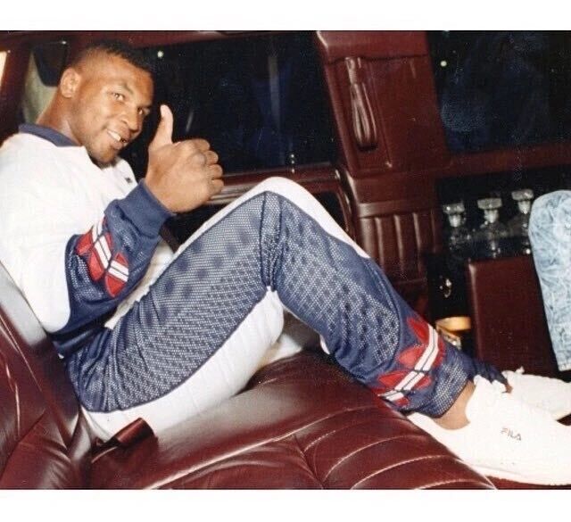  52901205  Sergo, 27 ,    